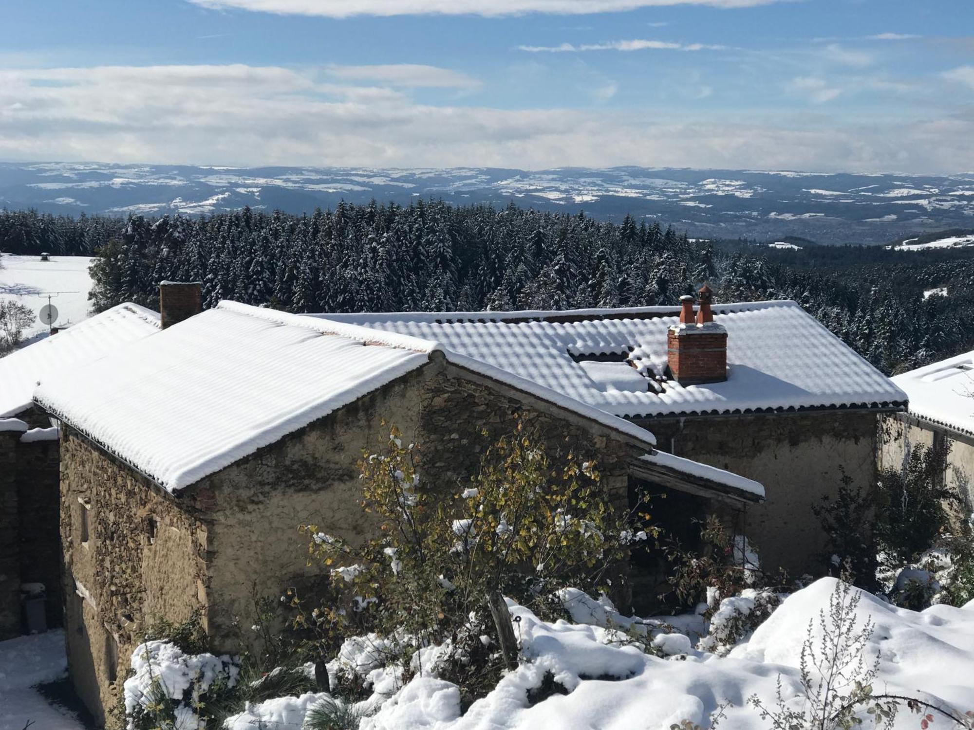 Eco-Gite Cottage Panoramique, Terrasses, Baby Foot, 150 M2 Renove Et Agrandi En 2024, Activites Proposees Champagnac-le-Vieux Bagian luar foto