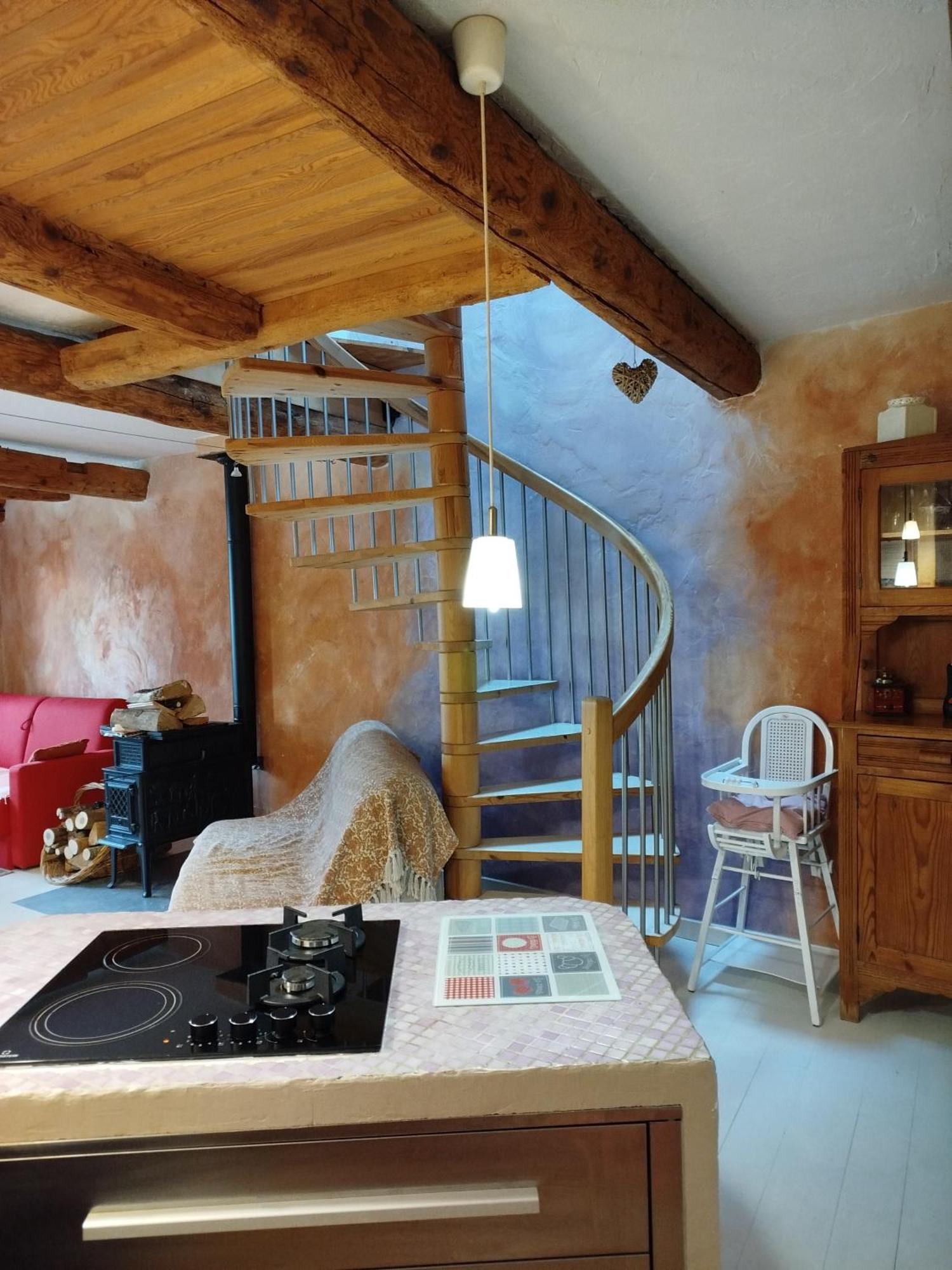 Eco-Gite Cottage Panoramique, Terrasses, Baby Foot, 150 M2 Renove Et Agrandi En 2024, Activites Proposees Champagnac-le-Vieux Bagian luar foto